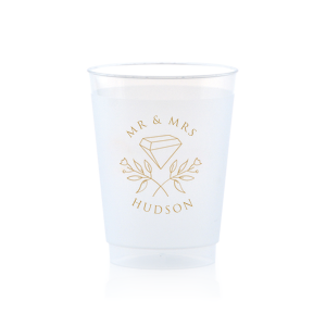 The ever-popular 10 oz Frost Flex Cup with Gold Ink has a Floral Gem graphic and is good for use in Floral, Trendy, Geometric themed parties and will impress guests like no other. Make this party unforgettable.