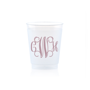 The Artistic Flourish Vine Monogram Frosted Cup design elegantly showcases a monogram of intertwined vine-like flourishes. This complex, artistic, design invites a closer look to decipher the initials, making a sophisticated and decorative statement that reflects the couple's unique style and penchant for flair.