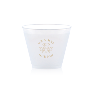 The ever-popular 10 oz Frost Flex Cup with Gold Ink has a Floral Gem graphic and is good for use in Floral, Trendy, Geometric themed parties and will impress guests like no other. Make this party unforgettable.