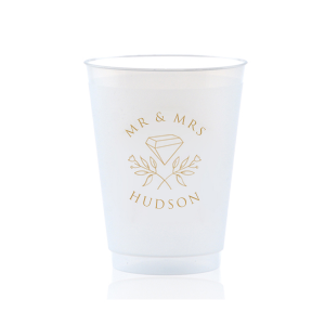 The ever-popular 10 oz Frost Flex Cup with Gold Ink has a Floral Gem graphic and is good for use in Floral, Trendy, Geometric themed parties and will impress guests like no other. Make this party unforgettable.