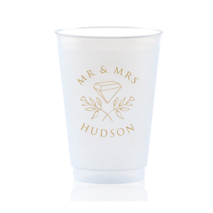 The ever-popular 10 oz Frost Flex Cup with Gold Ink has a Floral Gem graphic and is good for use in Floral, Trendy, Geometric themed parties and will impress guests like no other. Make this party unforgettable.