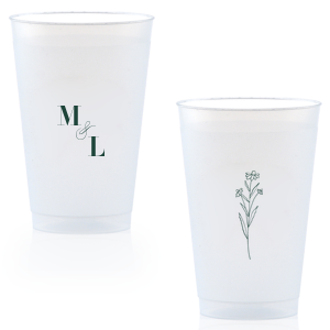 The Elegant Daisy Initials Frosted Cup design presents a delightful union of nature and personalization. Bold initials are joined by a graceful, swirling ampersand.  The opposite side features a daisy, its gentle ascent embodying purity and new beginnings—a fitting metaphor for a blossoming relationship.