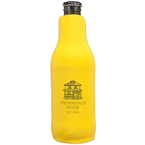 ForYourParty's chic White Guest Hand Towel with Matte Navy Foil has a Line House 2 graphic and is good for use in Home themed parties and will look fabulous with your unique touch. Your guests will agree!