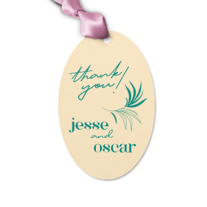 This minimal gift tag is perfect for your wedding for pre-nuptial events. It features a trendy palm design that will add a unique touch to your wedding gift tags. 