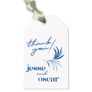 This minimal gift tag is perfect for your wedding for pre-nuptial events. It features a trendy palm design that will add a unique touch to your wedding gift tags. 