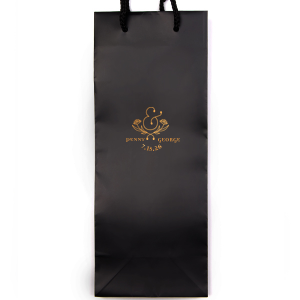 Our custom White Gloss Goodie Bag with Matte White Foil has a Floral Accent Ampersand graphic and is good for use in Couple and Wedding themed parties and are a must-have for your next event—whatever the celebration!