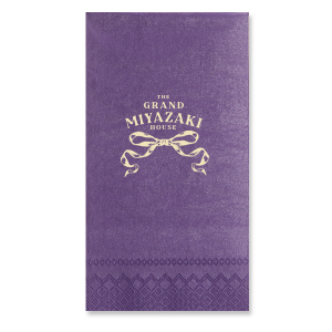 Personalize this romantic napkin! Featuring a beautiful bow design, you can customize the text with your family name or the name of your event. 