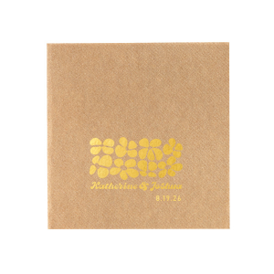 Blend nostalgia and romance with the Retro Floral Wedding Napkin, adorned with vintage-inspired flowers above the couple's names and wedding date. A charming throwback touch to adorn your matrimonial celebration.