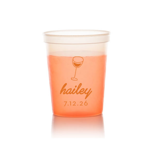 Captivate your guests with the Minimal Bridal Shower Cup, displaying a delicate wine glass illustration. Beneath it, the date of the event is inscribed in a refined sans serif font, while the bride-to-be's name adorns the top in a chic, modern script. A tasteful complement to your stylish and contemporary bridal shower.