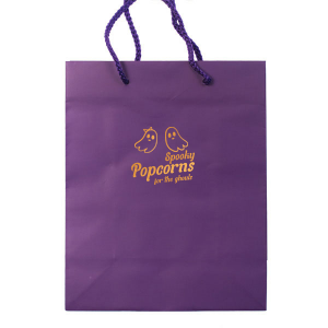 Looking for cute Halloween decor? The Groovy Halloween Bag is for you! This custom trick or treat bag features two adorable ghosts and can be personalized for any Halloween party. 