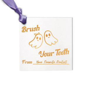 Elevate your Halloween party accessories with the Groovy Halloween Tag. Featuring two adorable ghosts, you can personalize with your name. Add it to a trick or treat bag or cookie bag for an unforgettable personalized detail. 