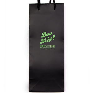 Get in the Halloween spirit with the Boo Mix Halloween Bag! Customize with you or your child's name and fill with spooky treats. Perfect for collecting Halloween candy or using at a Halloween party. 