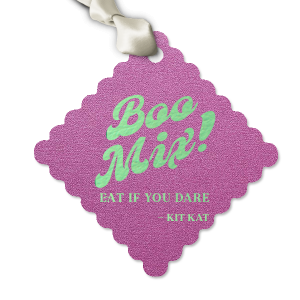 The Boo Mix Halloween Tag is the perfect custom Halloween party accessory to include at your event. Add this personalized tag to a bag of candy or baked goods, and hand out to family and friends. You can personalize with your name for an elevated touch at your party. 