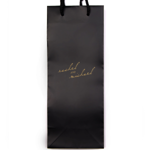 ForYourParty's personalized White Euro Bag with Satin 18 Kt. Gold Foil can be personalized to match your party's exact theme and tempo.