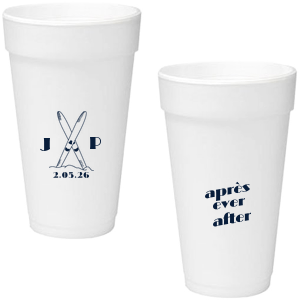 Enjoy a cool beverage after hitting the slopes served in the Après Ever After Cup. The sporty design is perfect for when you need a referesher at home or on holiday. Customize the design to give it your own unique and personalized touch.