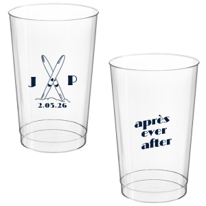 Enjoy a cool beverage after hitting the slopes served in the Après Ever After Cup. The sporty design is perfect for when you need a referesher at home or on holiday. Customize the design to give it your own unique and personalized touch.