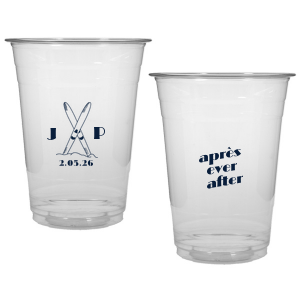 Enjoy a cool beverage after hitting the slopes served in the Après Ever After Cup. The sporty design is perfect for when you need a referesher at home or on holiday. Customize the design to give it your own unique and personalized touch.