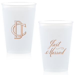 Toast to love's permanence with the Linked Initials Wedding Cup. One side showcases linked initials that form an unbreakable chain, symbolizing a lasting bond. Flip to reveal "JUST MARRIED," celebrating your union with elegance and joy. Perfect for a memorable reception toast!