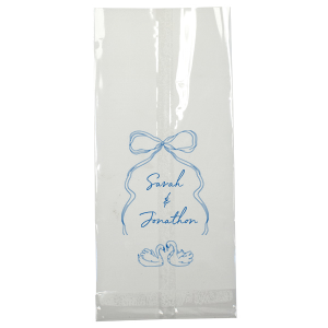 Showcase your love and devotion with the Swan Lovers Bag. The customizable gift bag is available in a wide variety of styles and colors, making it easy to personalize. Perfect for weddings, engagements, anniversaries or other momentous lifetime events!