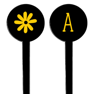 Stir the honey jar up for sweet times with the First Bee-Day Birthday Stir Stick. The bespoke party item is customizable in the choice of color and style, creating a fun touch to your baby's first birthday event. The stir stick is perfect for mixing drinks or as miniature skewers. 