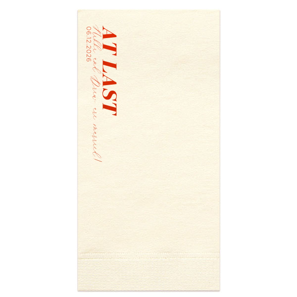 ForYourParty's elegant Ivory Scallop Luncheon Napkin with Shiny Poppy Foil couldn't be more perfect. It's time to show off your impeccable taste.