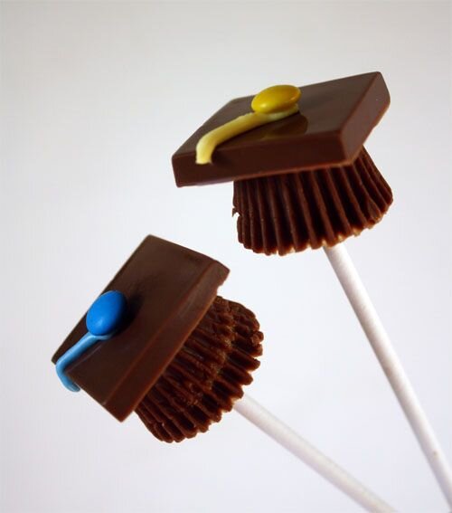 DIY Reeses Graduation Caps