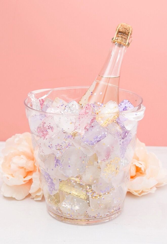 glitter ice cubes
