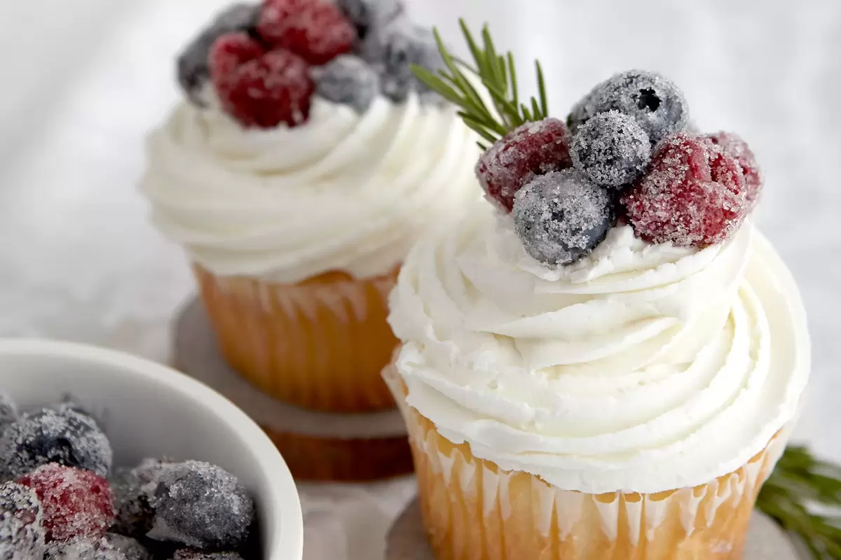 sugared berries for cake toppers and cupcakes