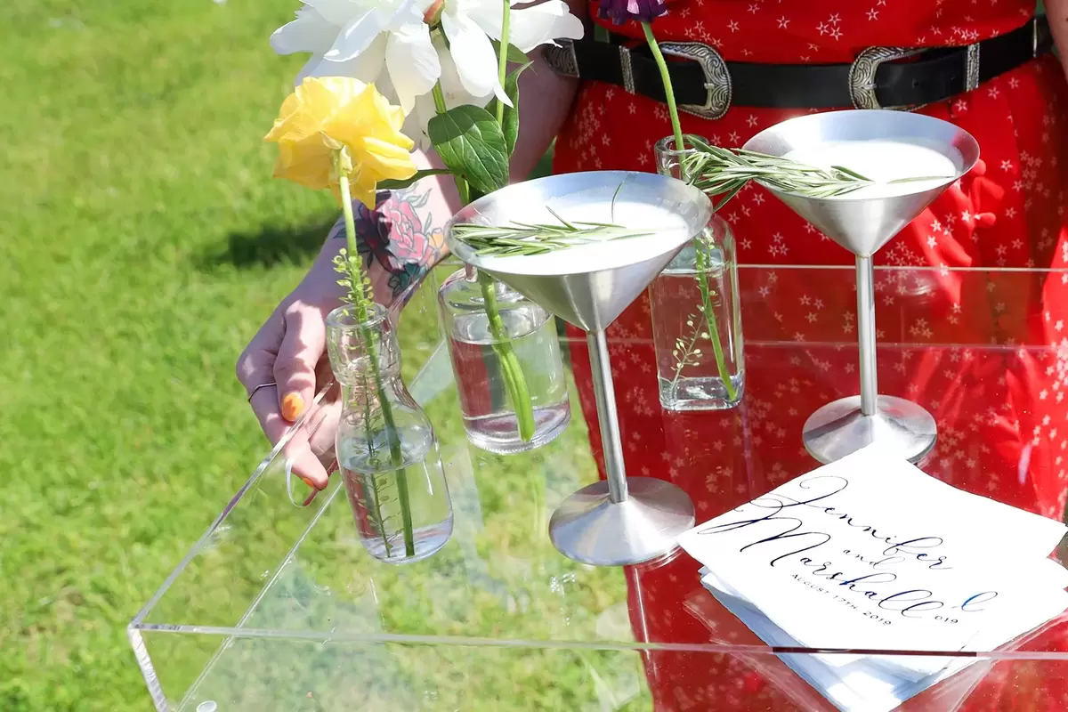 personalized wedding napkins for your wedding cocktail hour