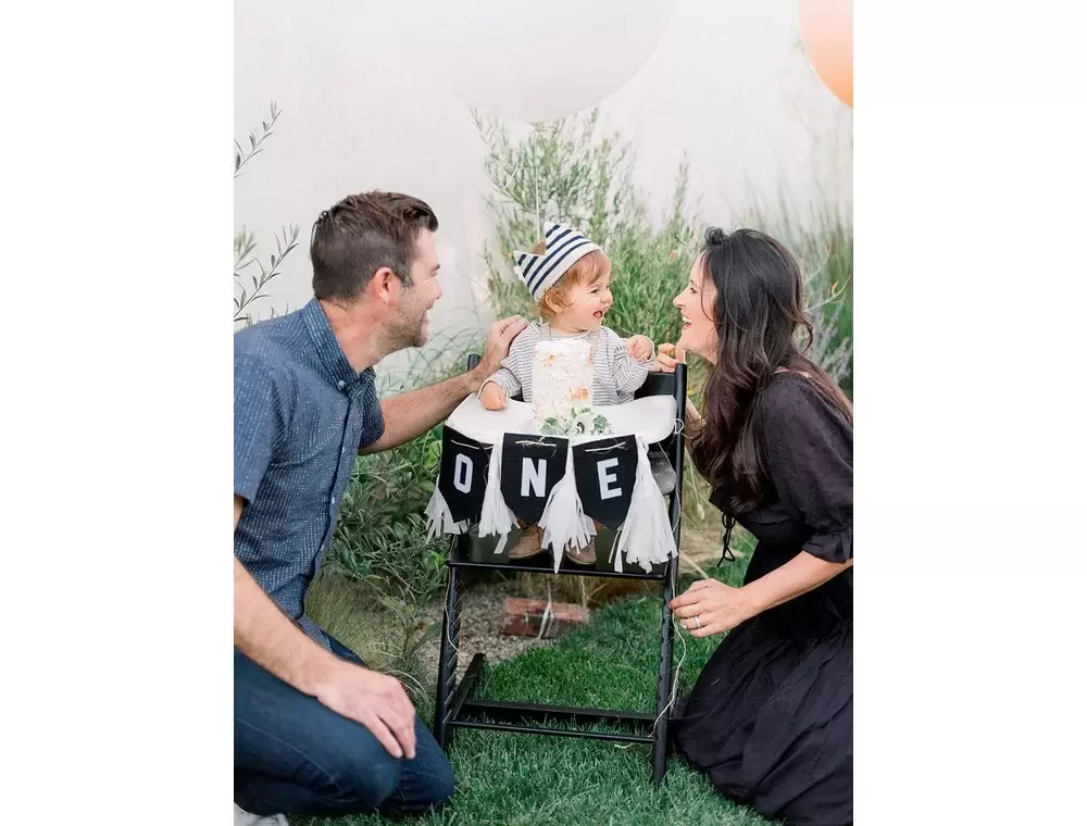 Amanda from 100 Layer Cake and family at Brooks' 1st birthday party