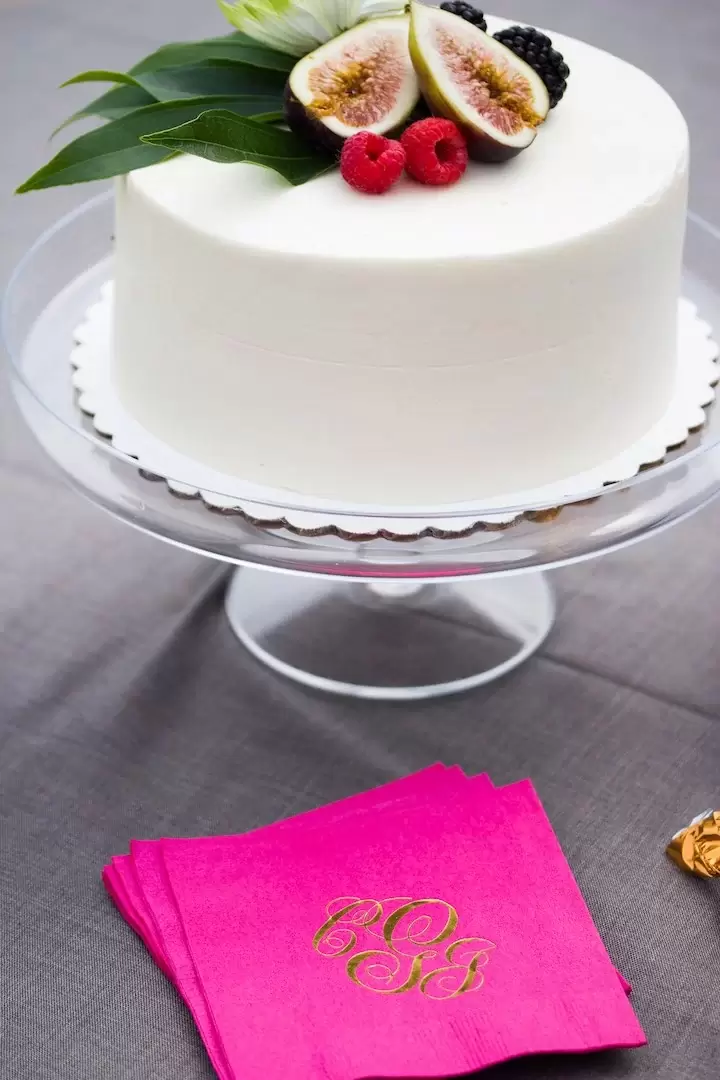 Bold monogram napkins with wedding gold shine!