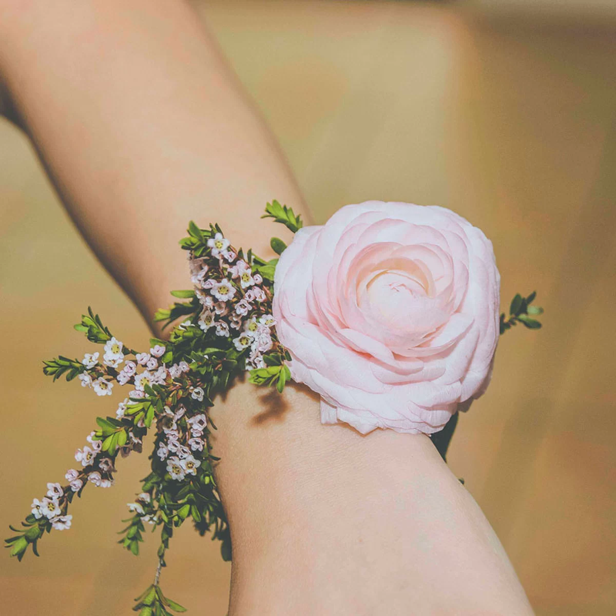 Classic Spring Wedding Color Palette with blush flowers